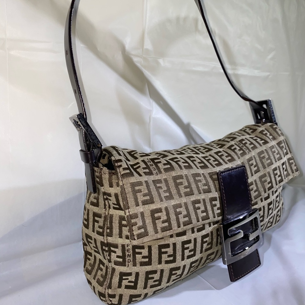 Fendi zucca baguette